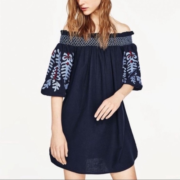 Zara Navy blue embroidered dress - Picture 1 of 5